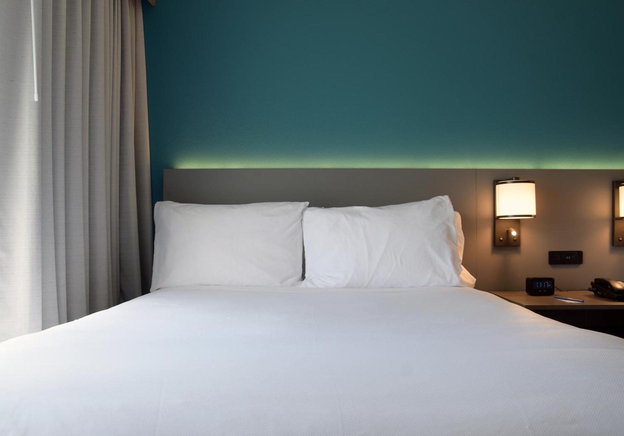 Comfort Inn & Suites Nw Milwaukee Germantown Zewnętrze zdjęcie